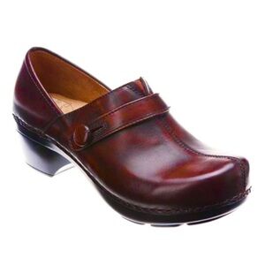 DANSKO Cordovan Solstice Clogs